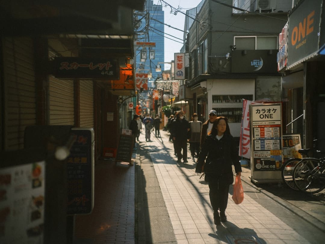 电影《爱的暂停键》终极物料名局面见证女人生长